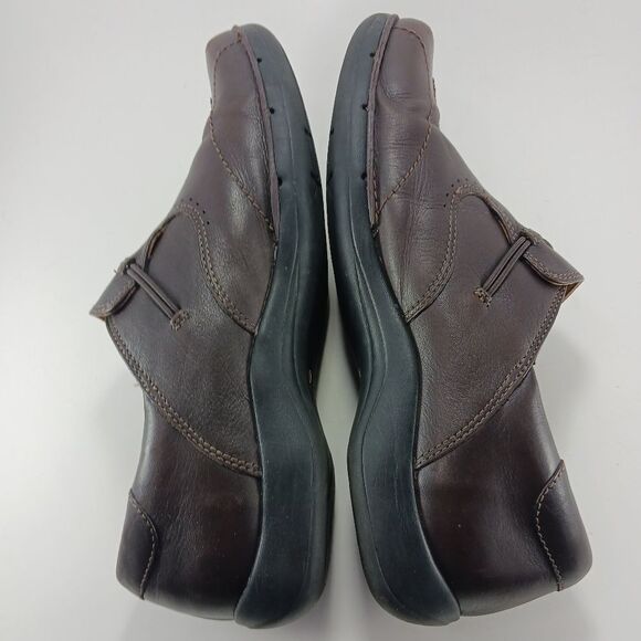 Clarks Unstructured Brown Slip- ons,with Leather Uppers. Woman's size 10........ - Picture 9 of 15